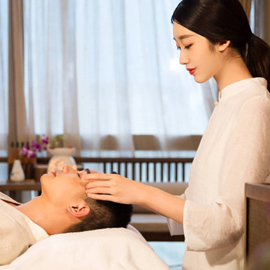 南京秦淮YanYan养生馆秉持“客户至上”的服务理念